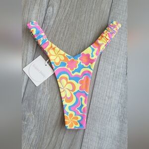 Kulani kinis bikini bottoms